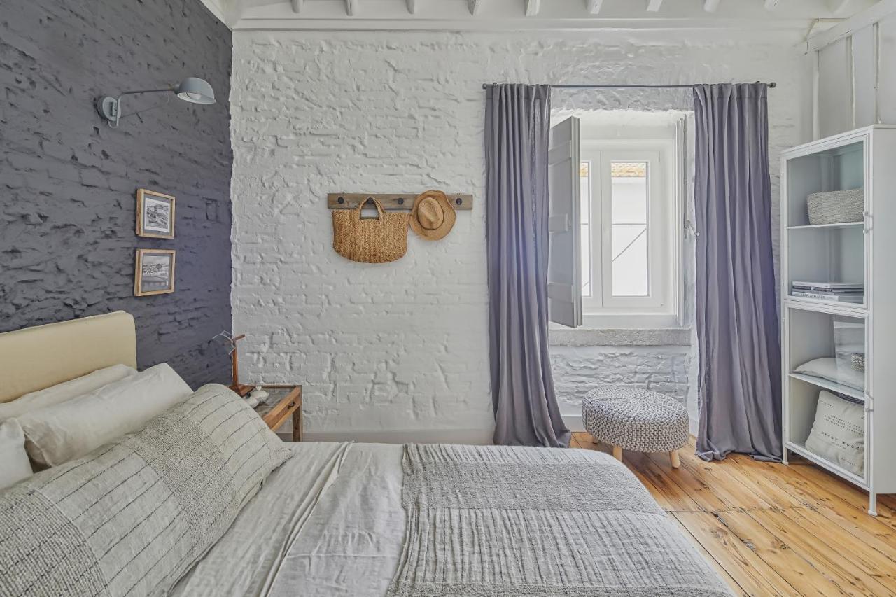 アルカセル・ド・サルCasa Branca Do Olivalアパートメント エクステリア 写真